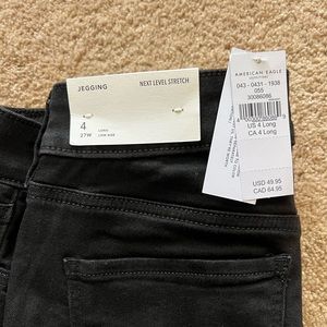 Brand new, with tags still on, American Eagle black jeggings